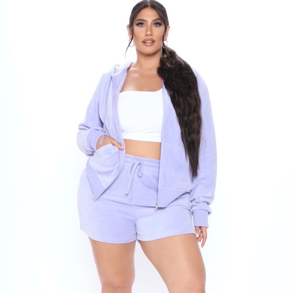 Velour Lavender Short Set Size 3X - Picture 2 of 3